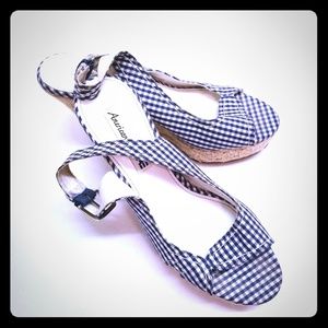 Espadrille American Eagle 8.5 Blue and White Check